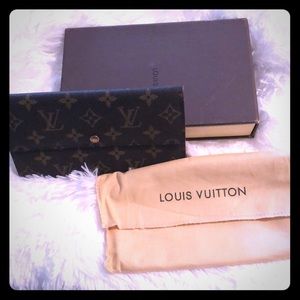 Louis Vuitton Sarah long bifold wallet monogram